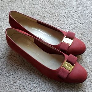Ferragamo Vara Bow Shoes
